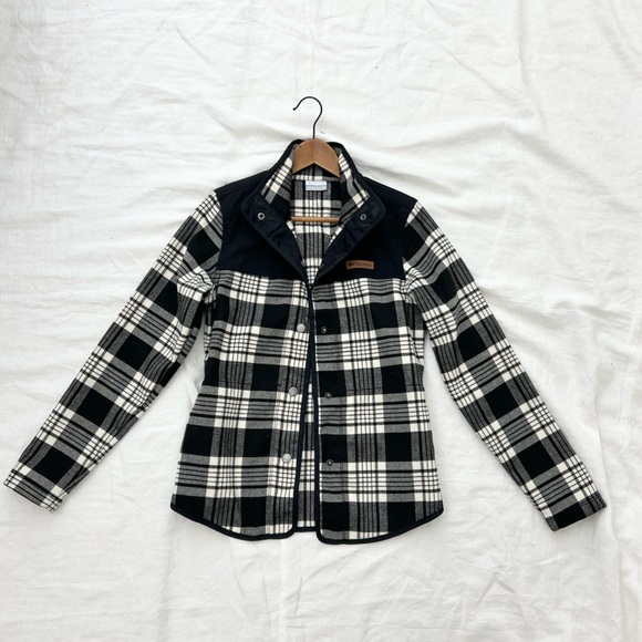 Columbia Alpine Jacket Plaid Shacket - Picture 3 of 12